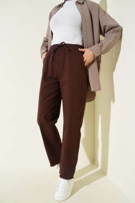 Paça Püsküllü Lastikli Gabardin Pantolon Kahve 