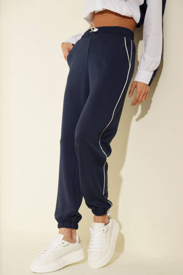 Paça ve Beli Lastikli Loyşa Pantolon Lacivert - Kadın Giyim Modelleri