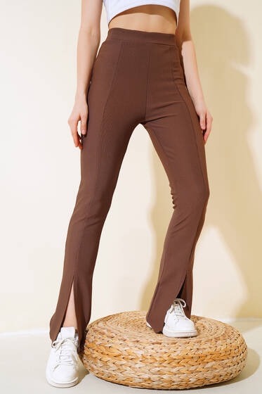 Paçası Yırtmaçlı Tayt Pantolon Kahve - Kadın Giyim Modelleri