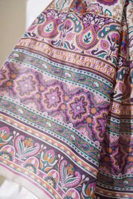 Paisley Rüyası Serisi Şal Bej - Başörtüsü