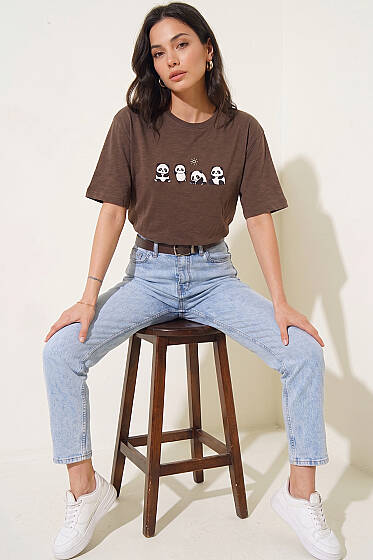 Panda Baskılı T-shirt Kahve - Kadın Giyim Modelleri