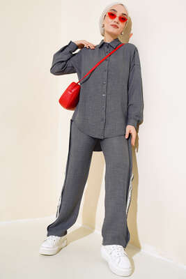 Pantolonu Şerit Detaylı İkili Takım Füme - HBS