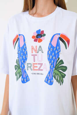 Papağan Baskılı T-shirt Beyaz - Kadın Giyim Modelleri