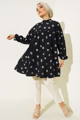 Papatya Desenli Büzgü Detaylı Düğmeli Tunik Siyah - Tunik