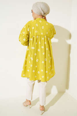 Papatya Desenli Büzgü Detaylı Düğmeli Tunik Yağ Yeşili - Tunik