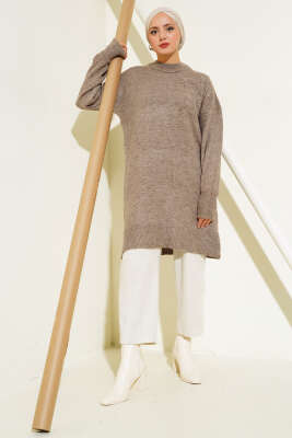 Papatya Detaylı Yumoş Triko Tunik Vizon - Triko Tunik