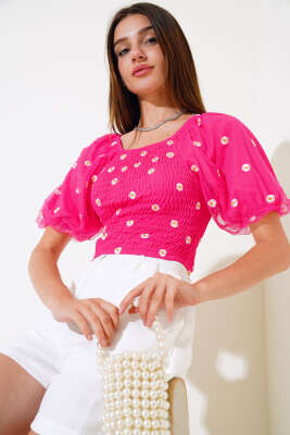 Papatya Nakışlı Kayık Yaka Bluz Fuşya 