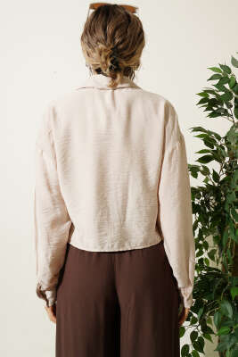 Papatya Nakışlı Uzun Kol Crop Gömlek Bej - Kadın Giyim Modelleri