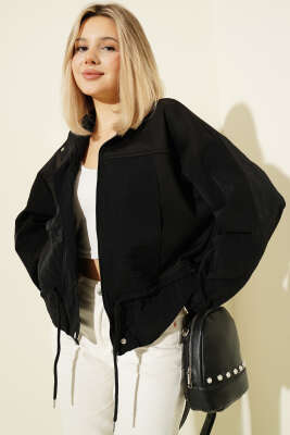 Paraşüt Garnili Salaş Kısa Ceket Siyah - Kadın Giyim Modelleri