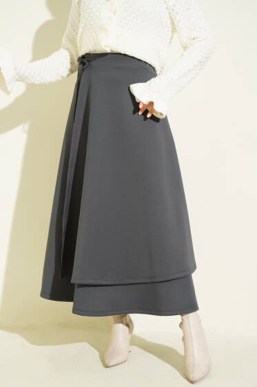 Parça Detaylı Bağlamalı Scuba Etek Füme - Etek