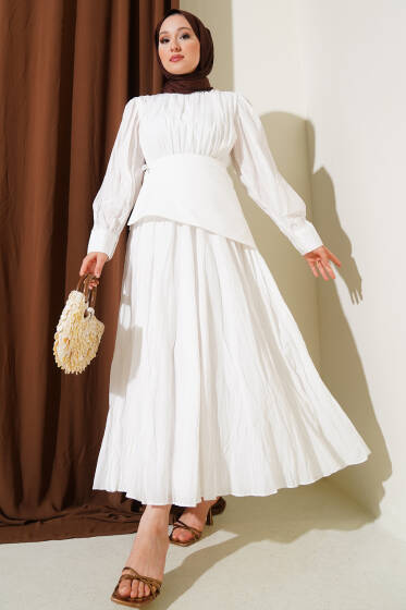 Parça Detaylı Kırışık Elbise Beyaz - Tesettür Elbise