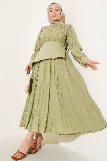 Parça Detaylı Kırışık Elbise Çağla Yeşili - Elbise