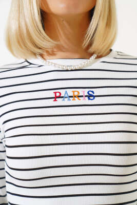 	 Paris Nakışlı Çizgili Bluz Beyaz - Kadın Giyim Modelleri