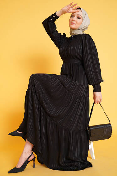 Parlak Çizgi Desenli Elbise Siyah - Tesettür Elbise