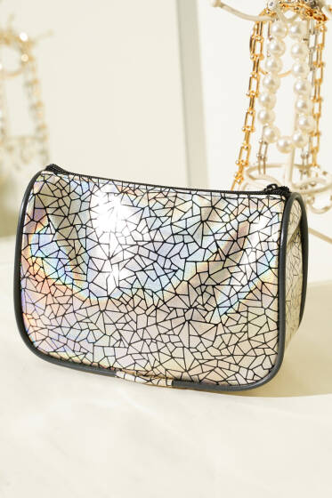 Parlak Desenli Fermuarlı Makyaj Çantası Asorti 11 - Günün Seçilenleri