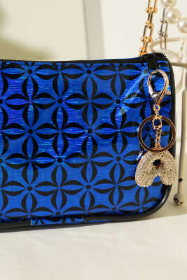 Parlak Desenli Fermuarlı Makyaj Çantası Asorti 21 - Günün Seçilenleri