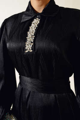 Parlak Taş Patlı Saten Elbise Siyah - Tesettür Elbise