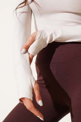 Parmak Geçirmeli Basic Crop Bej - Yılın Fırsatı