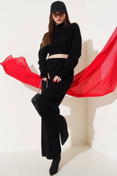 Parmak Geçirmeli Crop Triko İkili Takım Siyah - Kadın Giyim Modelleri