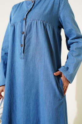 Patlı Beş Düğmeli Kot Mavisi Elbise - Tesettür Elbise