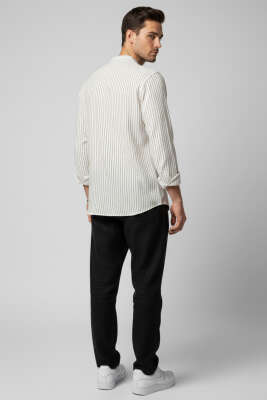 Patlı Hakim Yaka Erkek Gömlek Siyah - Erkek Gömlek