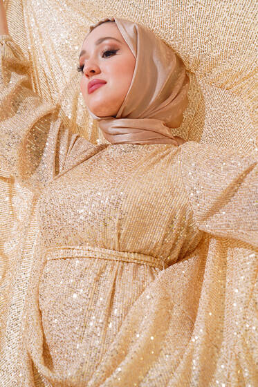 Payetli Kuşaklı Elbise Bej - Tesettür Elbise