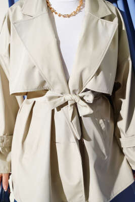 Pelerin Detaylı Apoletli Trençkot Bej - Trençkot