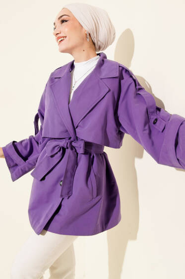 Pelerin Detaylı Kuşaklı Kısa Trençkot Lila - Trençkot