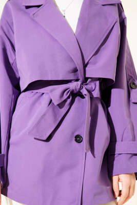 Pelerin Detaylı Kuşaklı Kısa Trençkot Lila - Trençkot