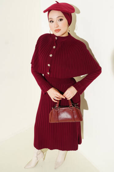 Pelerin Detaylı Pileli Triko Elbise Bordo - Elbise