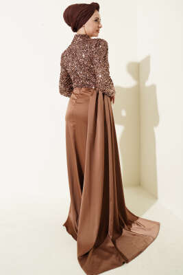 Pelerin Detaylı Pul Payet Abiye Elbise Latte - Elbise