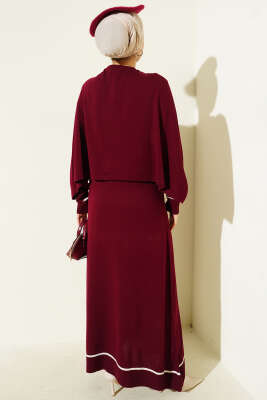 Pelerin Detaylı Triko Elbise Bordo - Elbise