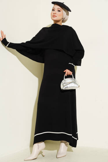Pelerin Detaylı Triko Elbise Siyah - Elbise