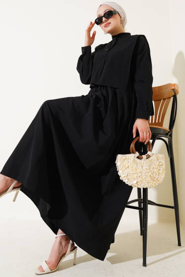 Pelerin Detaylı Yarım Düğmeli Elbise Siyah - Elbise