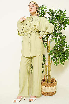 Pelerinli Gold Düğmeli Takım Çağla Yeşili - İkili Takım