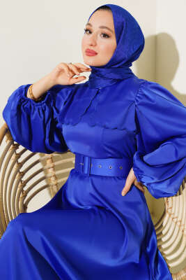 Pelerinli Kemerli Saten Elbise Saks - Tesettür Elbise