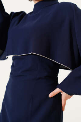 Pelerinli Taş Detaylı Krep Elbise Lacivert - Tesettür Elbise