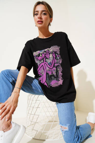 Pembe Panter Baskılı T-shirt Siyah - Kadın Giyim Modelleri