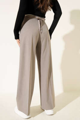 Pile Detaylı Palazzo Kumaş Pantolon Bej - Kadın Giyim Modelleri