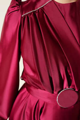 Pile Yakalı Taş Detaylı Saten Abiye Elbise Bordo - Tesettür Elbise