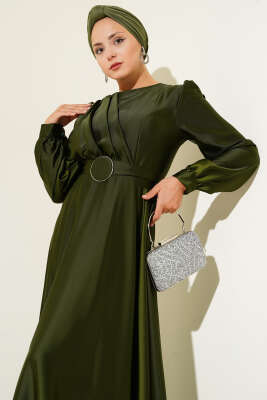 Pile Yakalı Taş Detaylı Saten Abiye Elbise Haki - Tesettür Elbise