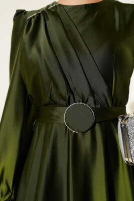 Pile Yakalı Taş Detaylı Saten Abiye Elbise Haki - Tesettür Elbise