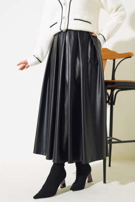 Pileli Deri Kloş Etek Siyah - Uzun Etek