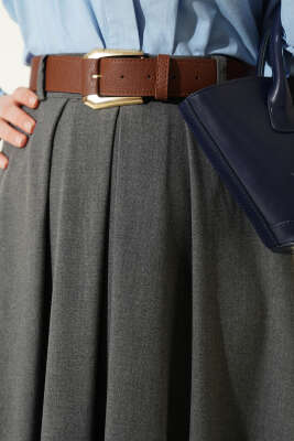 Pileli Kemerli Bel Fermuarlı Etek Füme - Etek