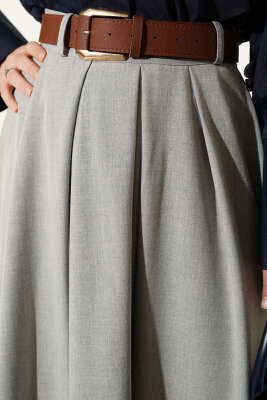 Pileli Kemerli Bel Fermuarlı Etek Gri - Etek