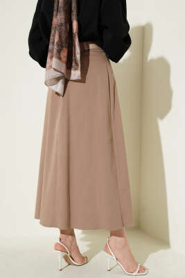 Pileli Kemerli Gabardin Kloş Etek Latte - Etek