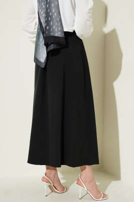 Pileli Kemerli Gabardin Kloş Etek Siyah - Etek