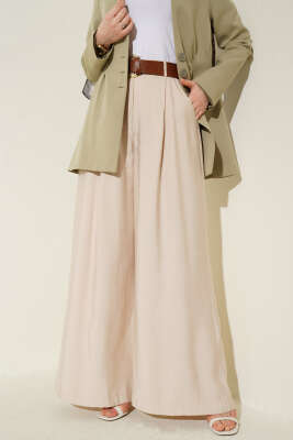 Pileli Kemerli Oversize Pantolon Bej 