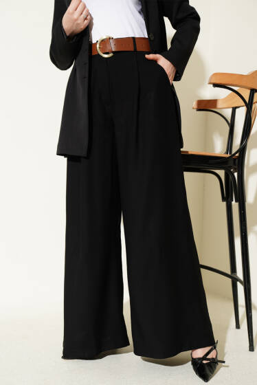 Pileli Kemerli Oversize Pantolon Siyah - Pantolon
