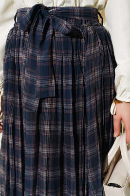 Pileli Kuşaklı Ekoseli Şifon Etek Lacivert - Etek